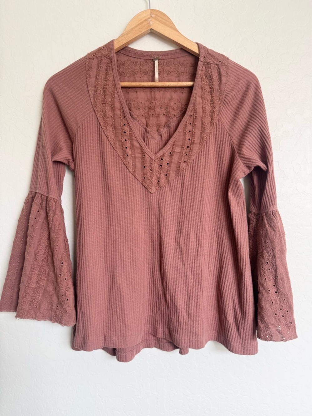 Free People Parisian Nights Top Blush Pink Size Small - Picture 2 of 8